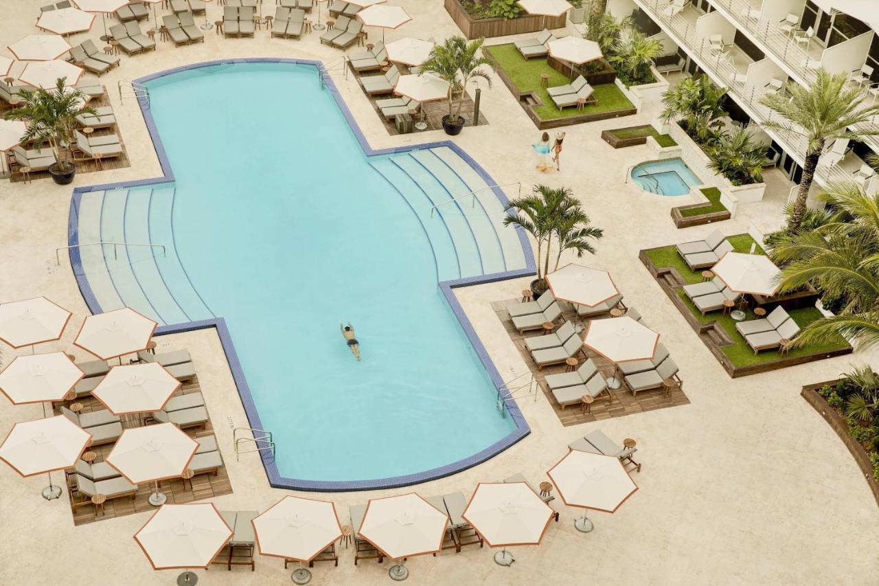 The Ritz-Carlton, South Beach Miami Beach Exterior photo