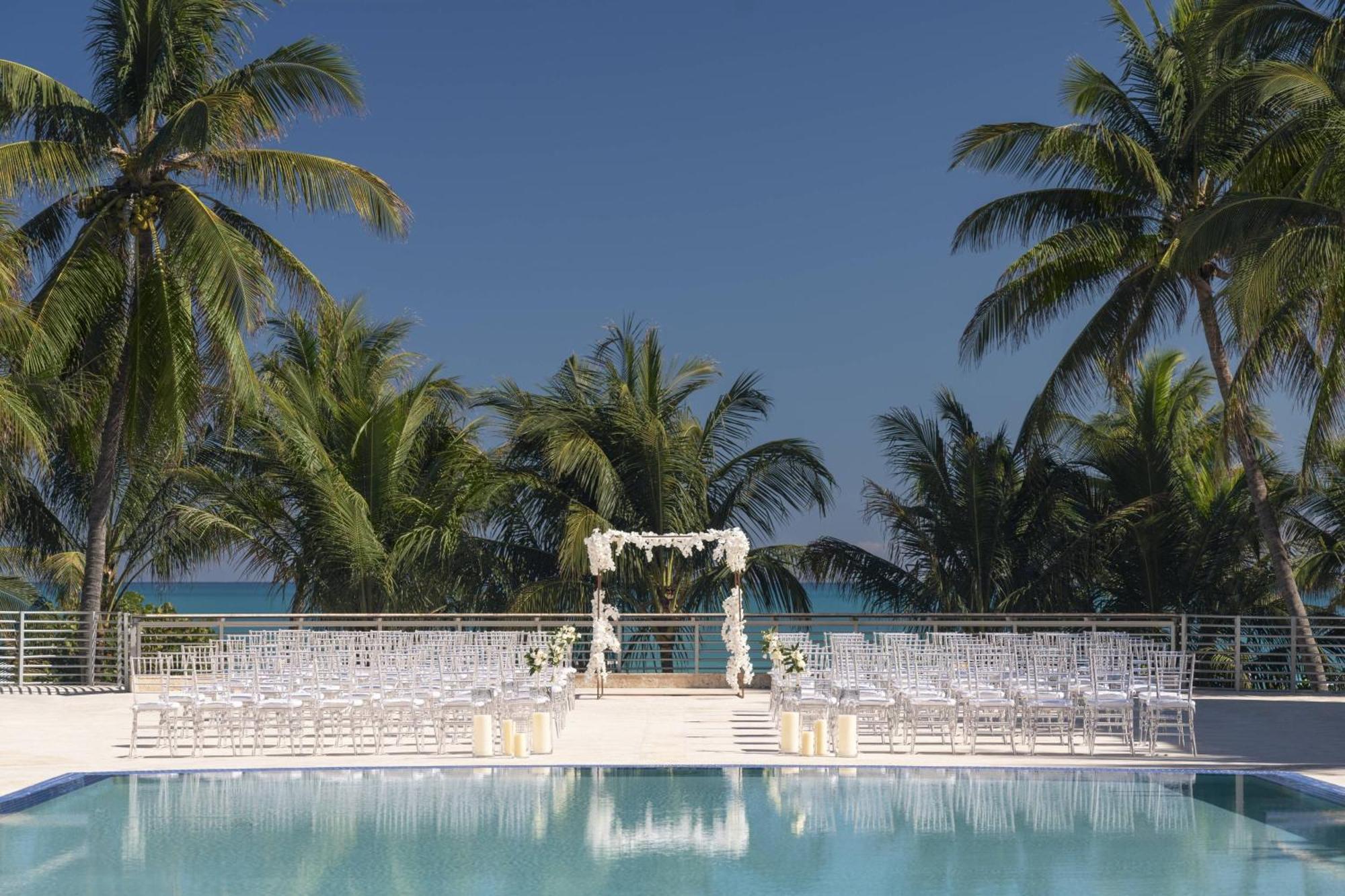 The Ritz-Carlton, South Beach Miami Beach Exterior photo