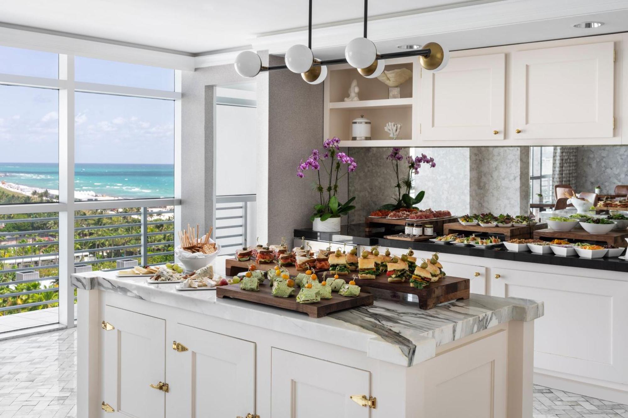 The Ritz-Carlton, South Beach Miami Beach Exterior photo