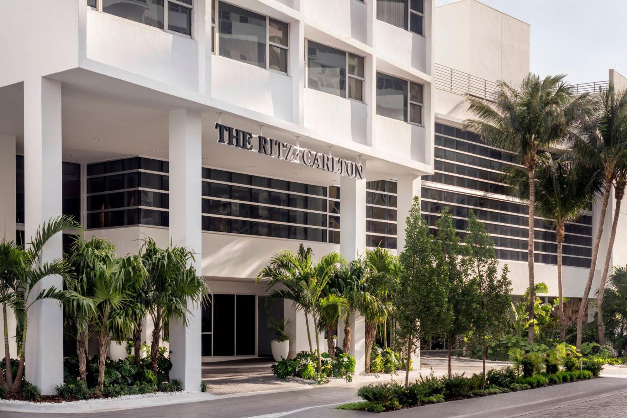 The Ritz-Carlton, South Beach Miami Beach Exterior photo