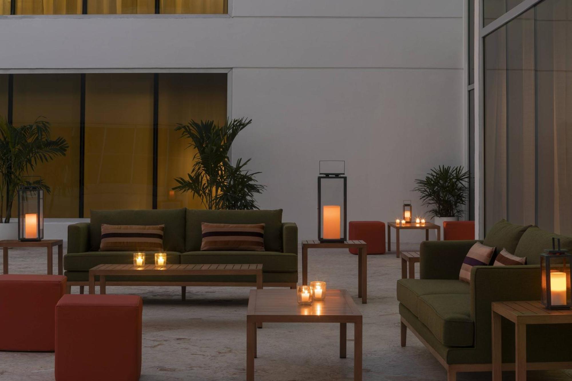 The Ritz-Carlton, South Beach Miami Beach Exterior photo
